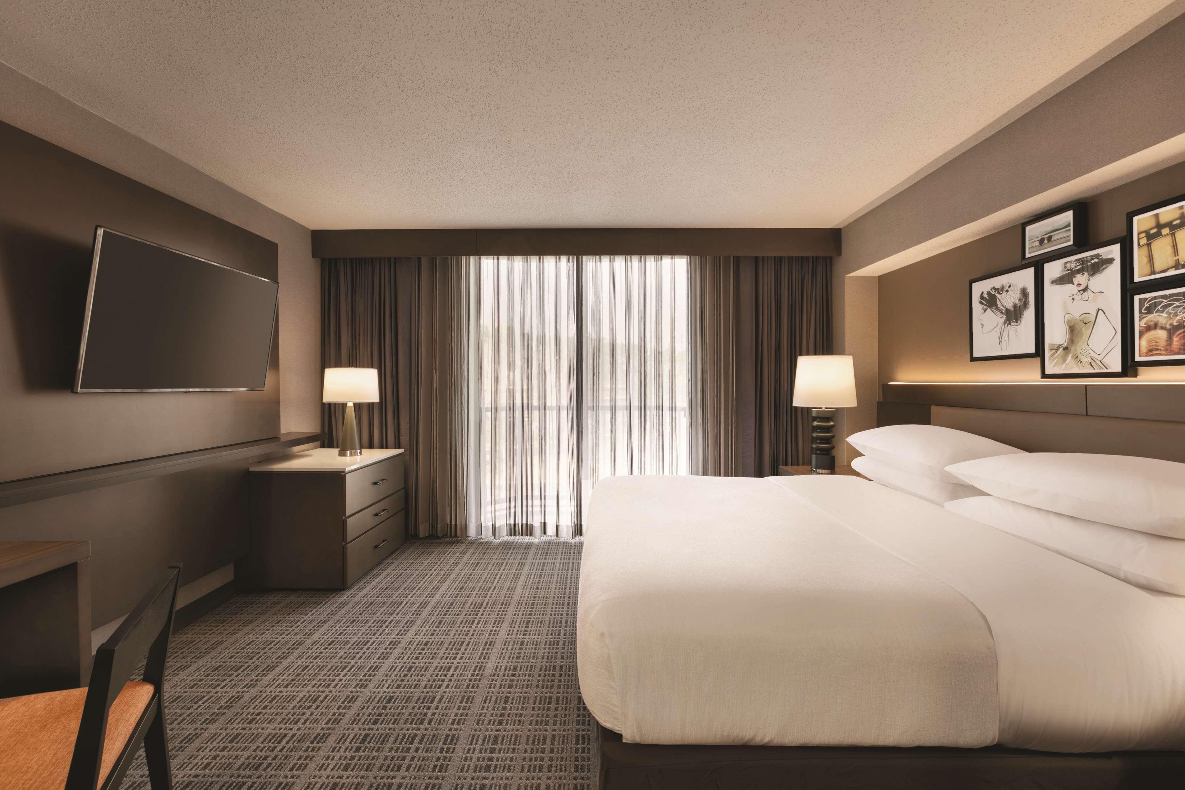 Embassy Suites By Hilton Richmond Dumbarton Zewnętrze zdjęcie