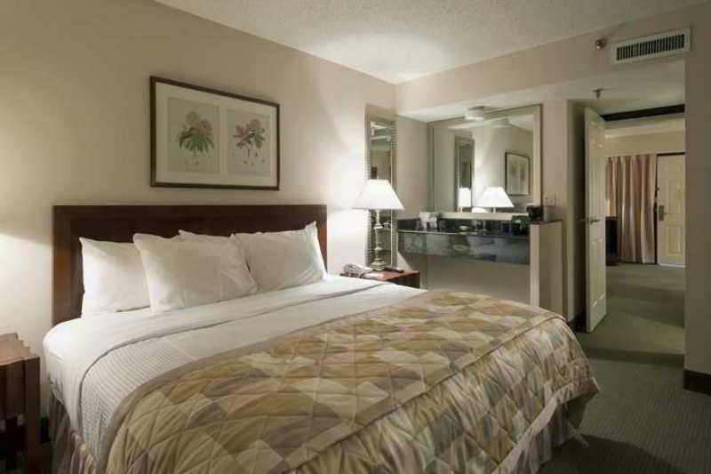 Embassy Suites By Hilton Richmond Dumbarton Pokój zdjęcie
